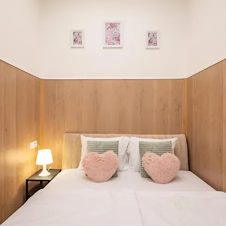 Ultra - Easy Apartment *